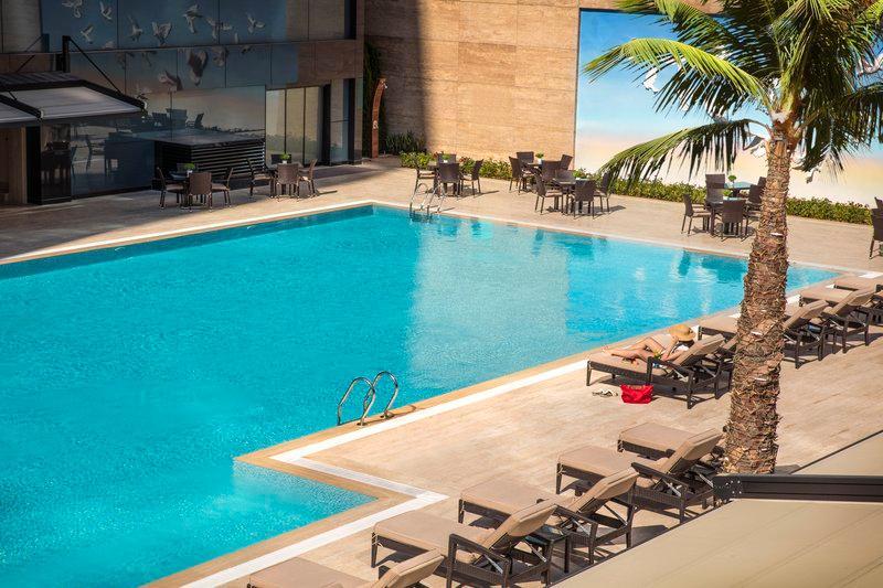 Johari Rotana فندق 5*