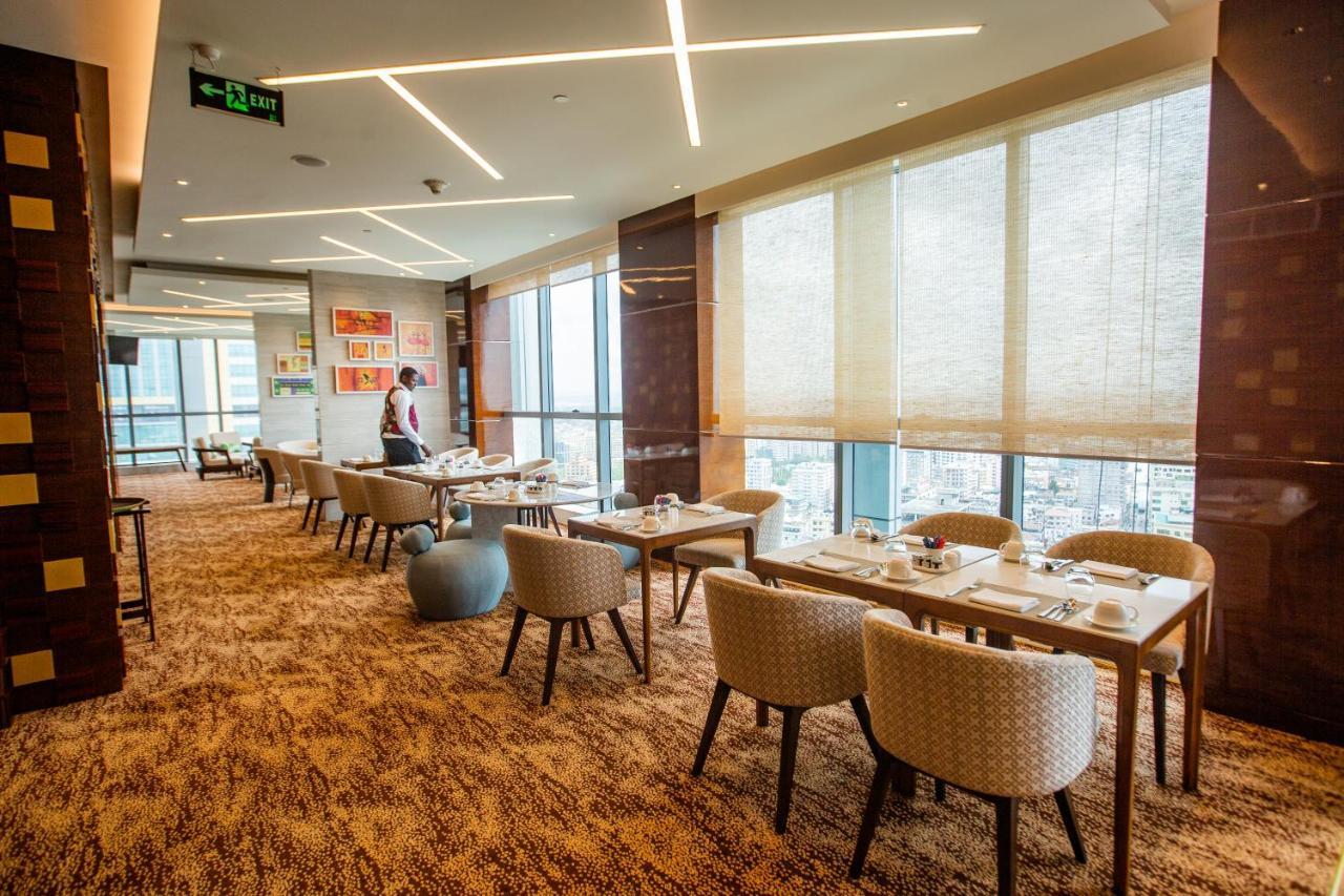 Johari Rotana فندق دار السلام