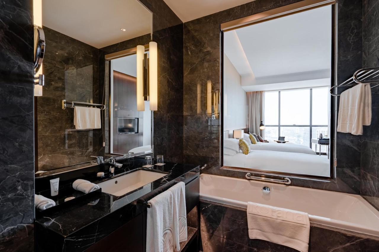 Johari Rotana 5*