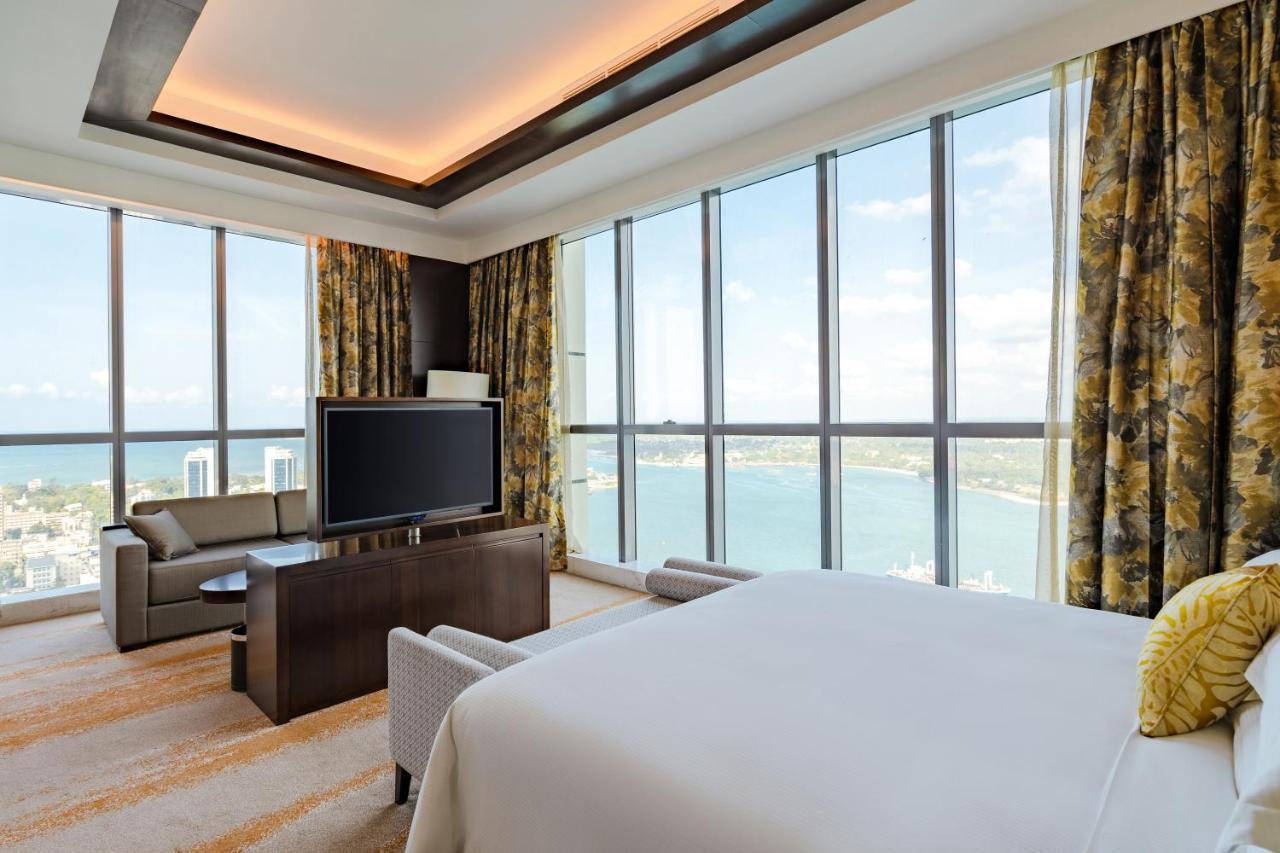 Johari Rotana فندق